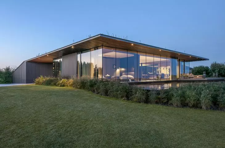 House 35.35 on the Escarpment