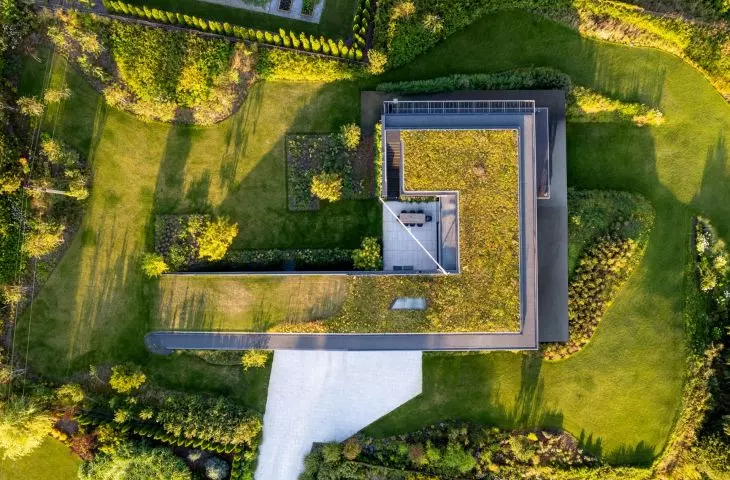House 35.35 on the Escarpment - bird's eye view