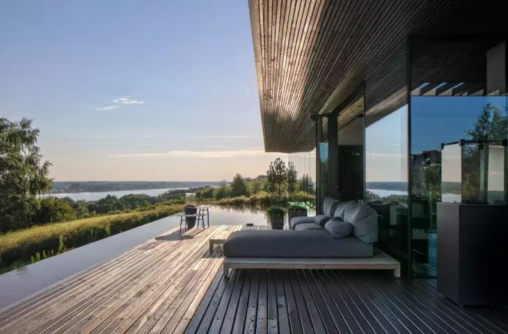 House 35.35 on the Escarpment