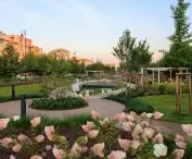 Park Oś Królewska w Miasteczku Wilanów