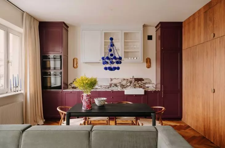 Apartment in a pre-war building in Stary Mokotow district
