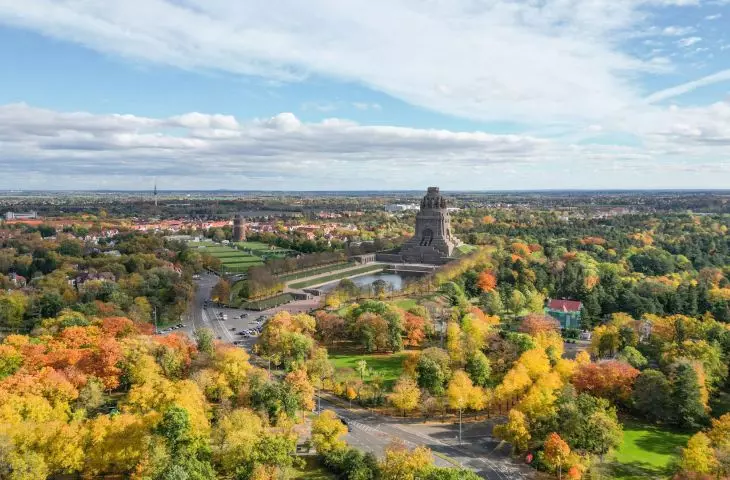 Widok na Lipsk i Pomnik Bitwy Narodów