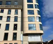 New building on the site of WROBIS at the intersection of Szewska and Kazimierza Wielkiego Streets in Wrocław