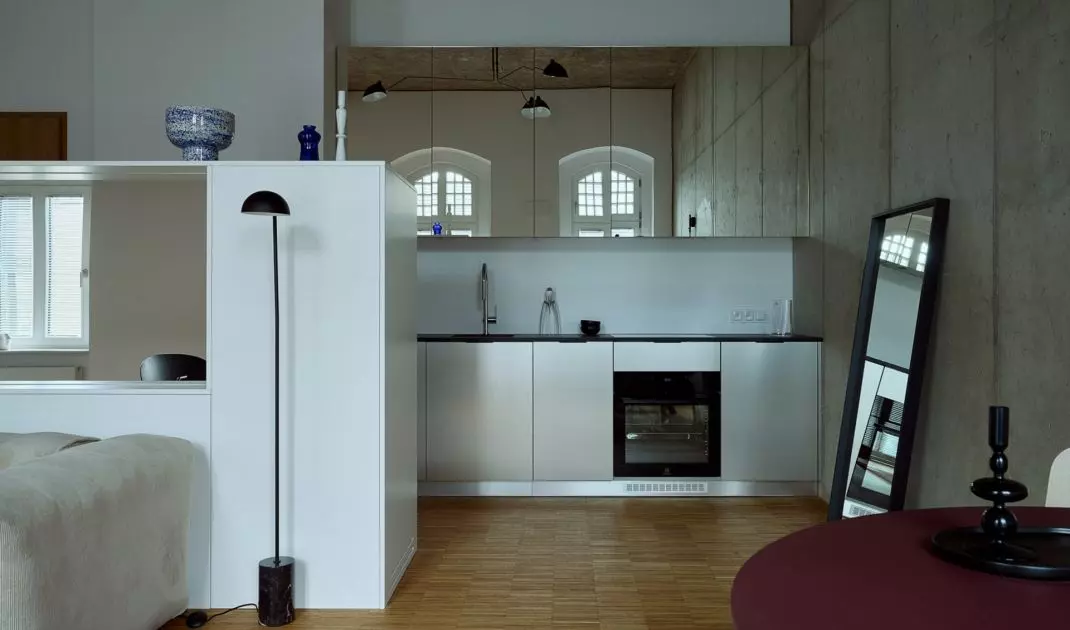 Apartament przy Księcia Witolda – widok na kuchnię 