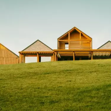 The architects proposed an alternative to the popular 