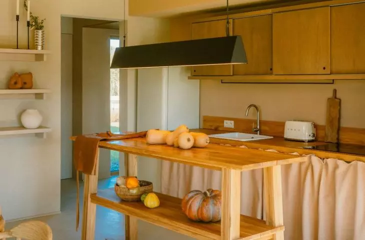 The kitchen was arranged in the highest part of the house