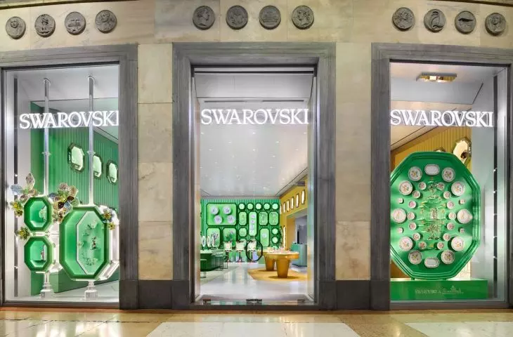 The collection premiered at the Swarovski Duomo flagship store