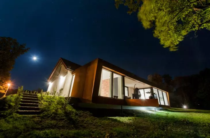 Rewaloryzacja zabytkowego folwarku w Chorowicach, proj.: Karpiel Steindel Architektura