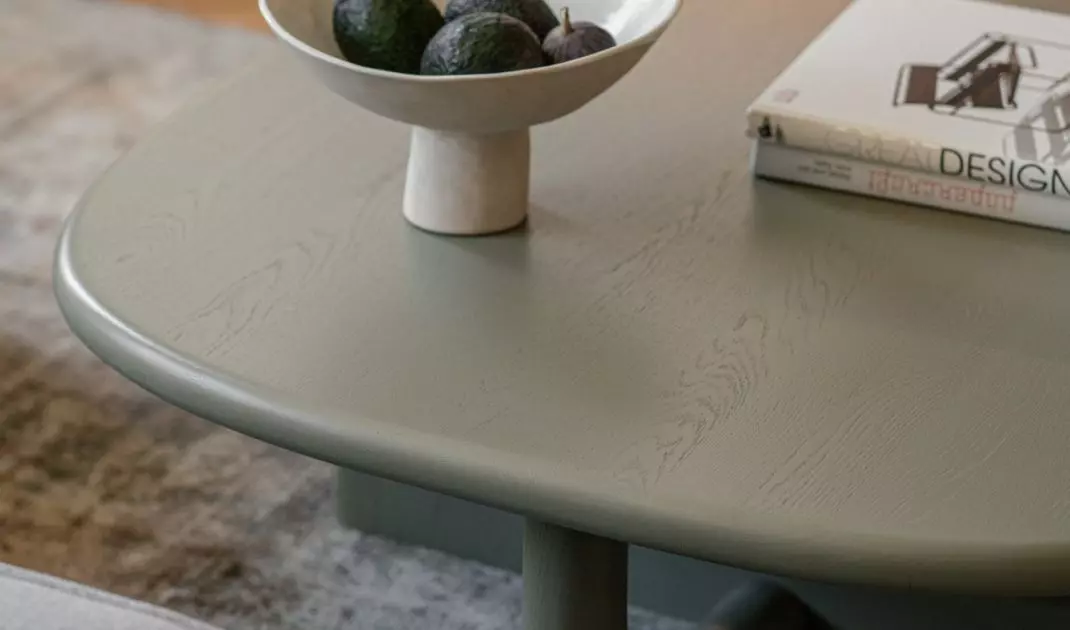 A low coffee table completes the arrangement of the lounge area