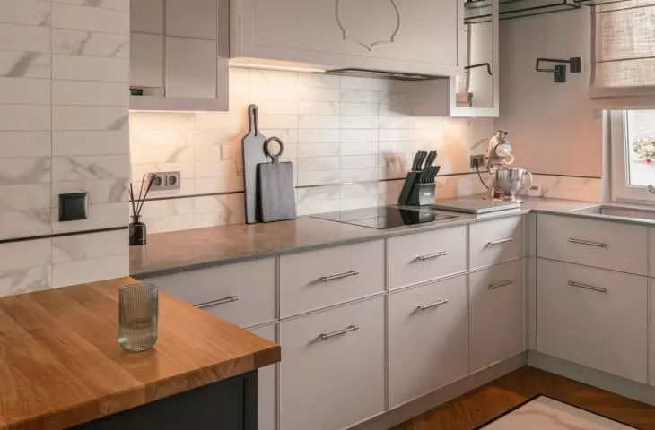 The kitchen arrangement is inspired by photography
