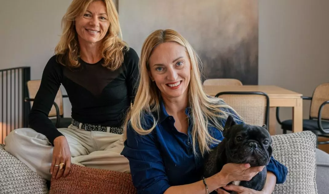 Architect Monika Potorska, investor Ula Rulkowska-Kempska and dog Toto