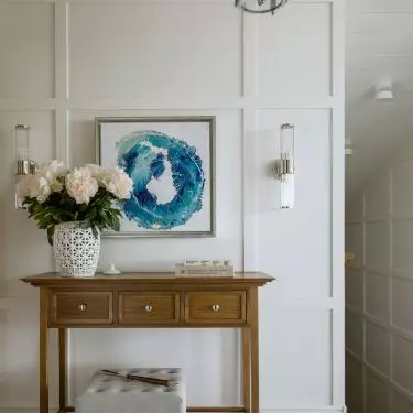 Salwator Penthouse in Krakow is maintained in Hampton style 