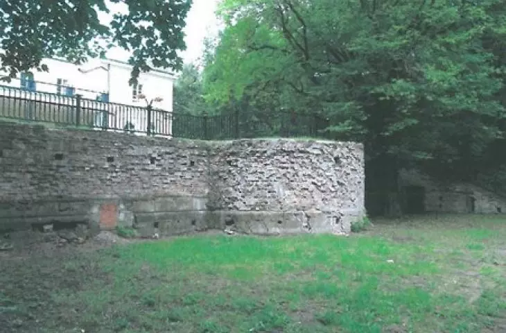 Destroyed terraces of the Italian garden in Ursinov before the 2016 revaluation