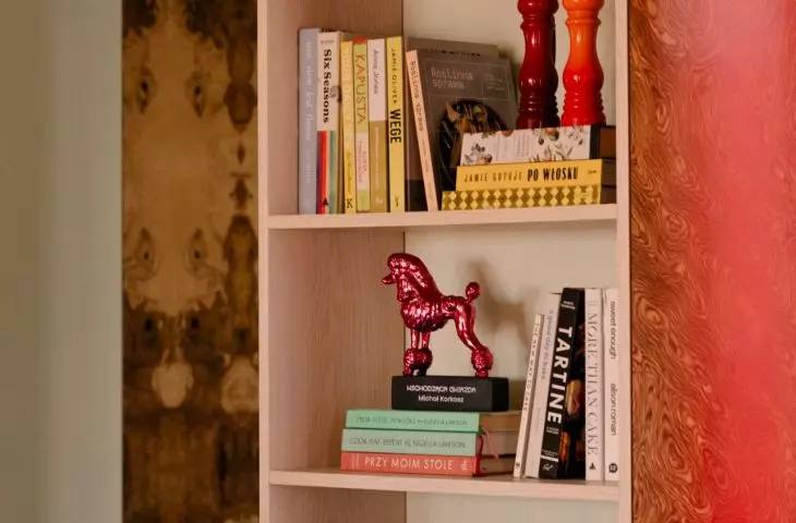The bookcase was made of veneer