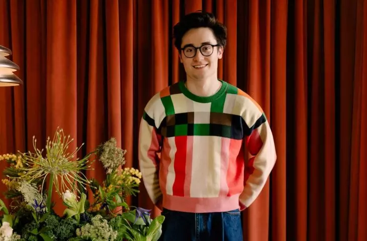 Michael's apartment is reminiscent of the recipes he created: full of color, soft lines and contrasting textures
