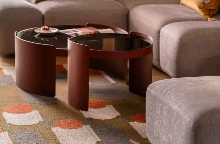 The only items bought online are a coffee table and a rug 