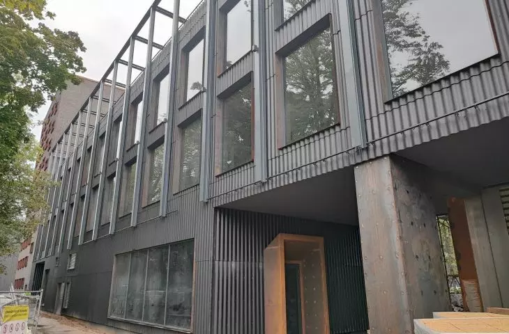 Kompleks biurowo-handlowy w Rydze (proj.: Open Architecture Design)