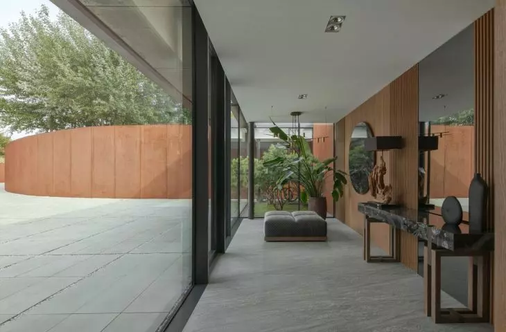 House blended into Vistula escarpment