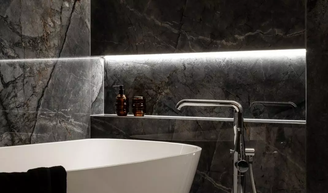 Czarny apartament przy Łazienkach Królewskich