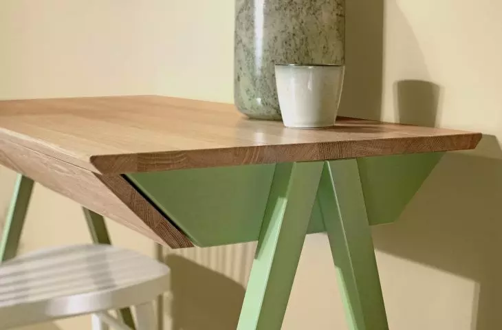 Desk vogel S