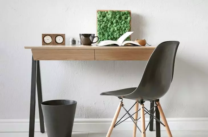 Desk vogel S