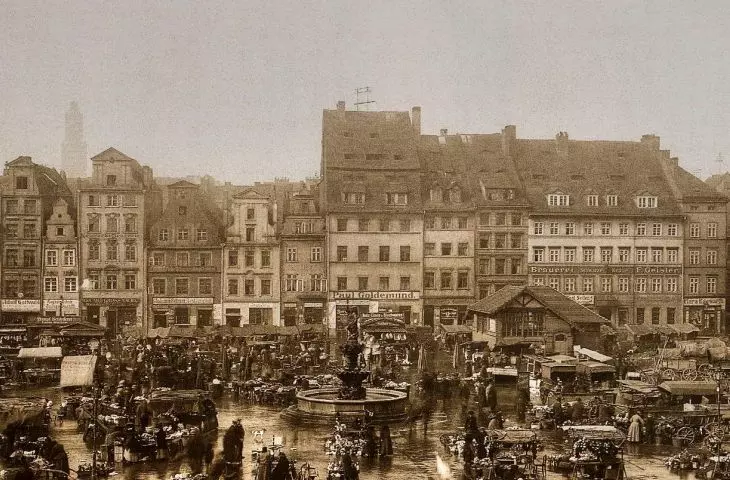 Fish Market on Nowy Targ Square before 1905