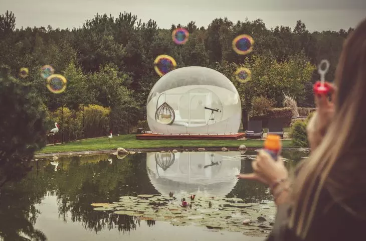 In the Bubble - accommodation under the stars