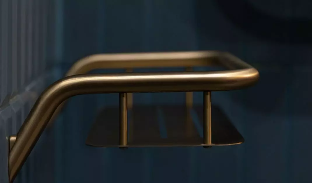 Shower detail