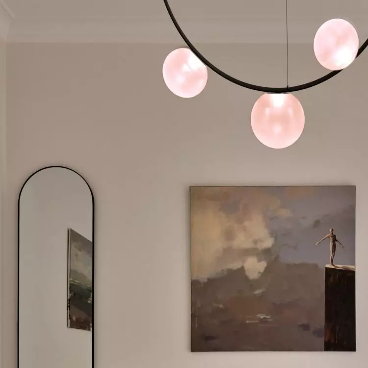 Interior inspired by Parisian mansions