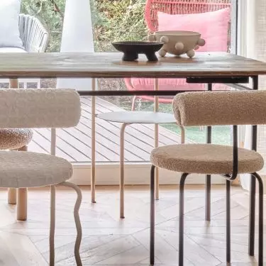 Interior inspired by Parisian mansions