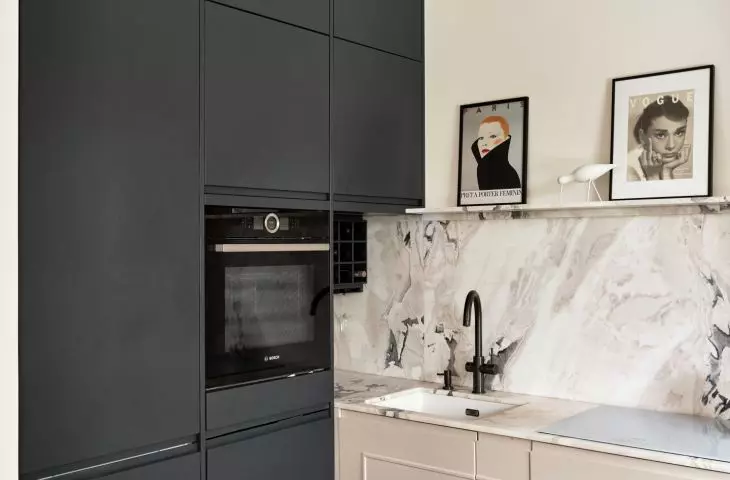 Interior inspired by Parisian mansions
