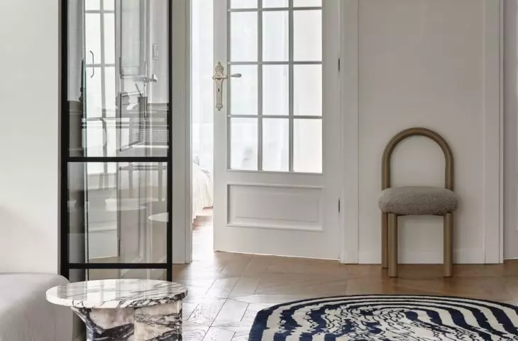 Interior inspired by Parisian mansions