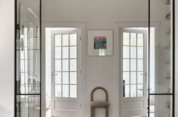 Interior inspired by Parisian mansions