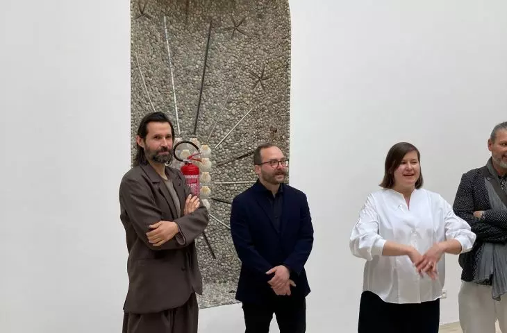 wystawa „Lary i penaty. O budowaniu poczucia bezpieczeństwa w architekturze”