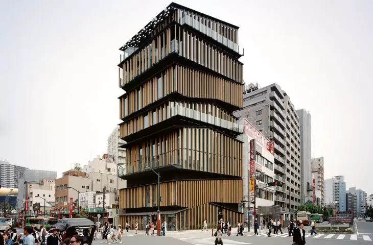 Centrum Kultury i Turystyki Asakusa, Tokio, Japonia, 2012  