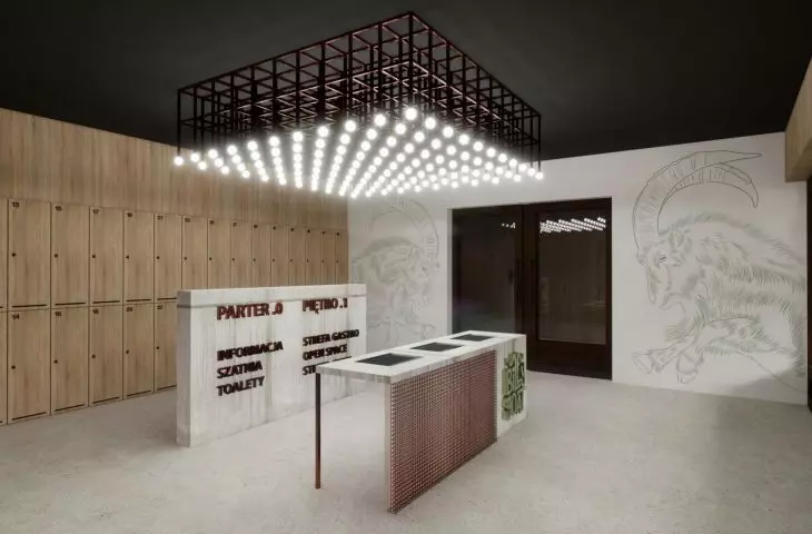  checkroom, information desk 