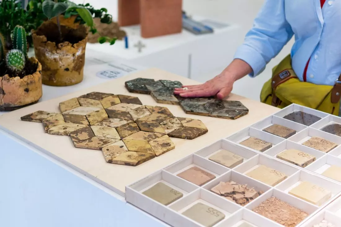 Płytki ceramiczne Ashka do łazienki