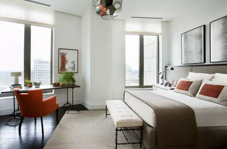 Colors are one of the most important elements that determine the atmosphere of the bedroom
