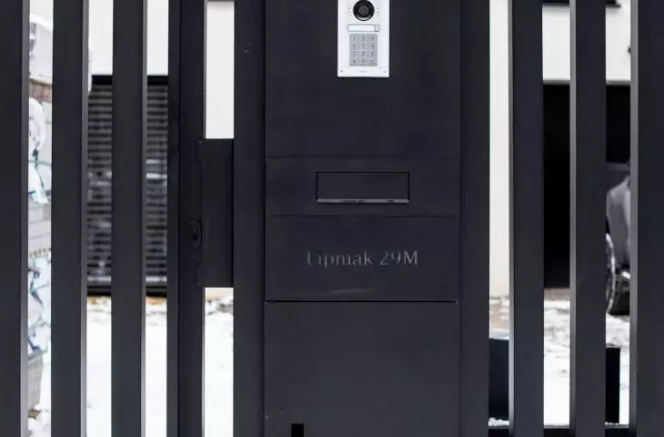 aluminum comb fence