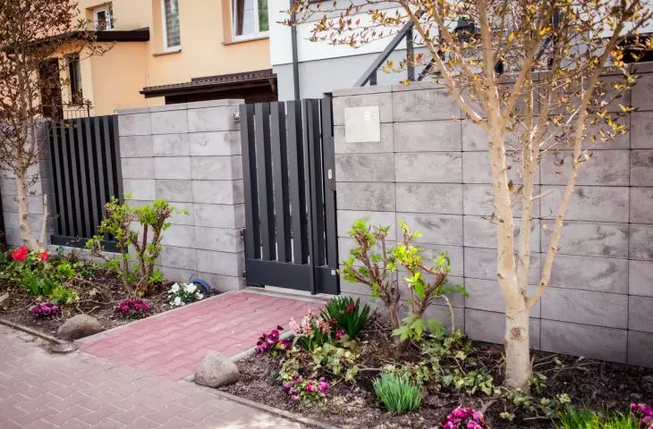 aluminum comb fence