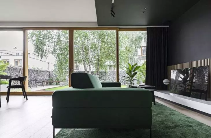 Comfortable interior - garden view 