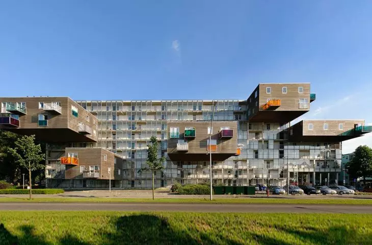 Budynek mieszkaniowy WoZoCo w Amsterdamie