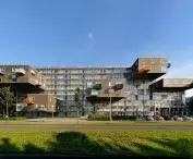 Budynek mieszkaniowy WoZoCo w Amsterdamie
