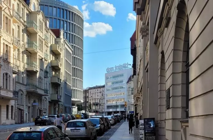 Dom Książki w Poznaniu, ul. Gwarna