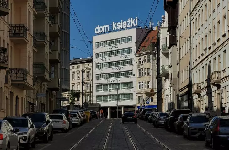 House of Books in Poznan, Gwarna Street