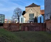 dawna synagoga w Poznaniu przy ul. Wronieckiej i Stawnej, stan z 2023 roku  