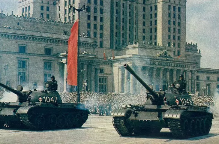 Plac Defilad w 1966 roku