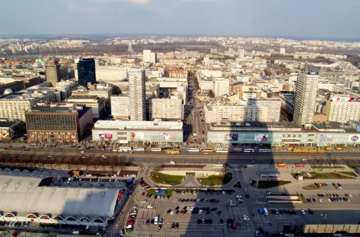 Widok na Plac Defilad i Ścianę Wschodnią