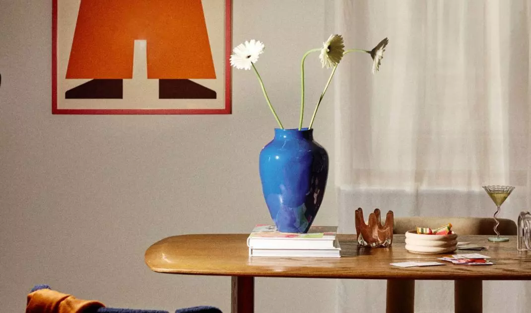 Pops of Color perfectly combines aesthetics, function and emotion.