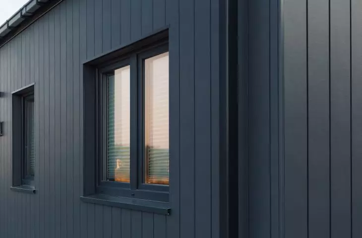 Cedral Click Smooth fiber-cement boards on the facade of a frame house